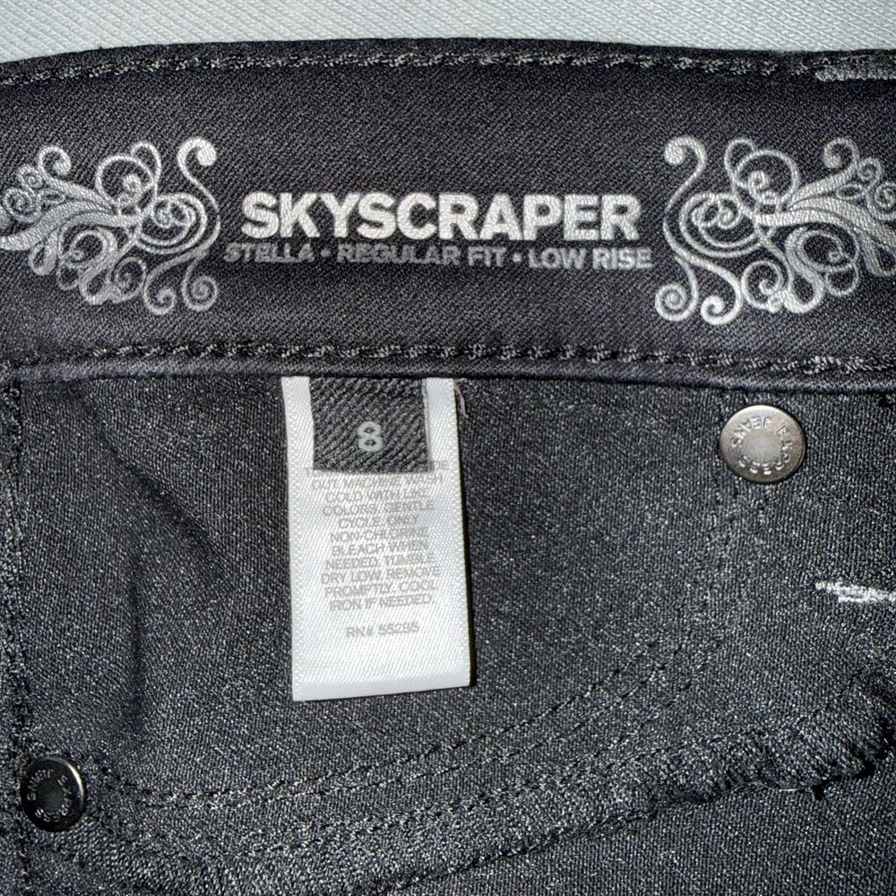 Women's Express Skyscraper Stella Regular Fit Low Rise Jeans Black Size 8 - Picture 8 of 8